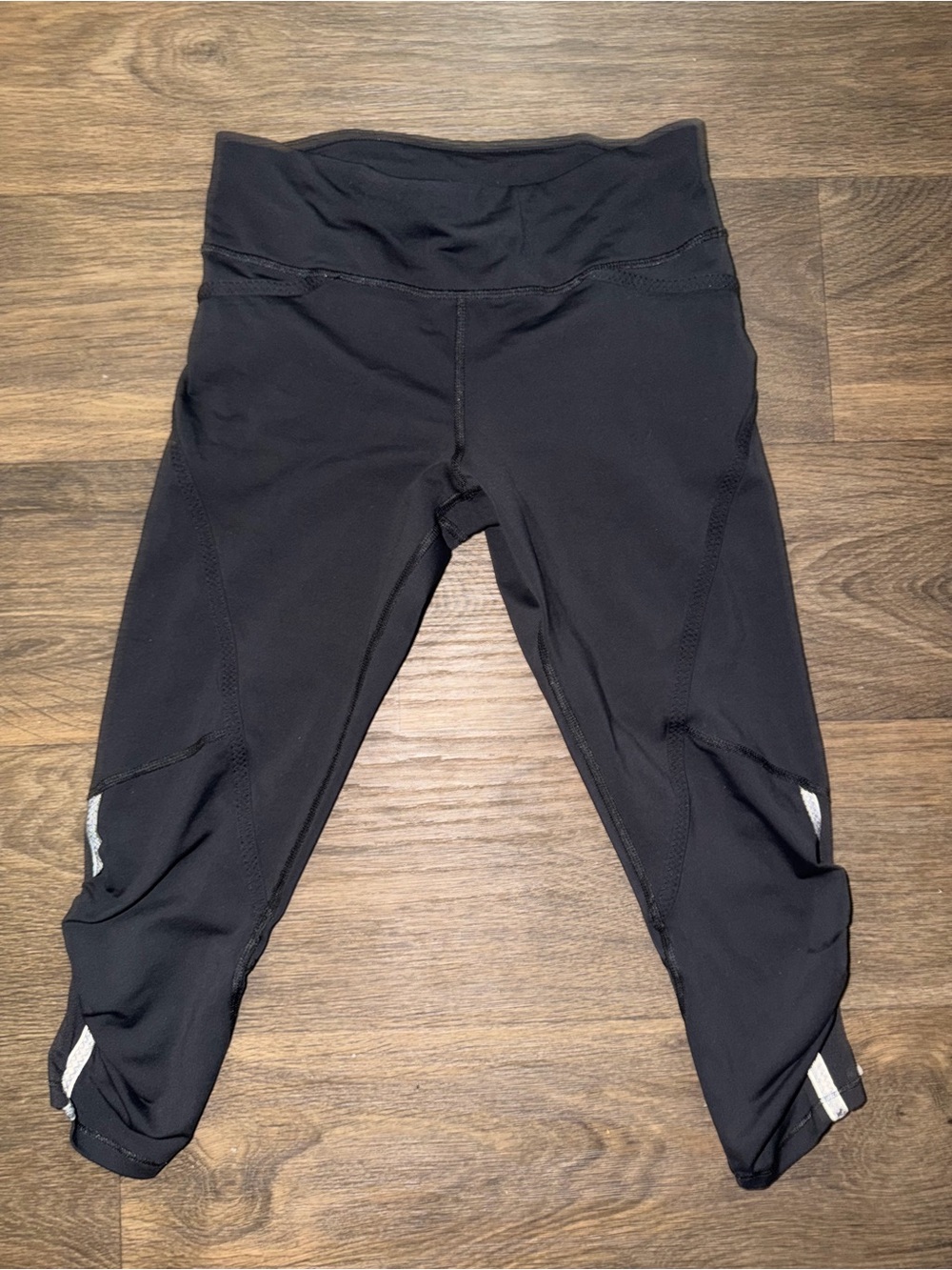Lululemon Athletica Run Pace Cropped 17” Reflective Side Leg Leggings Women’s 4
